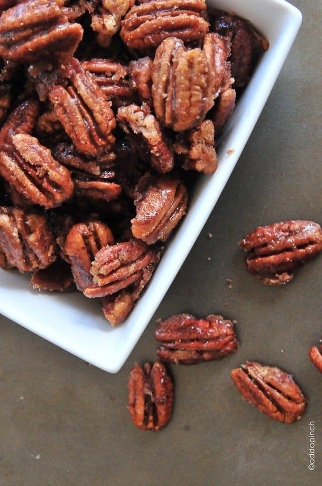 Make Ahead Cinnamon Pecans: Just 4 Simple Ingredients!